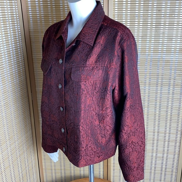 🔷J Jill Red Floral Jacquard Lightweight Jacket Button Up Long Sleeve Size Medium - Picture 4 of 8